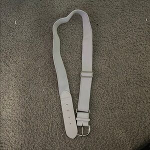 Women’s softball belt